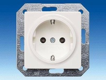 Розетки SCHUKO - Розетки