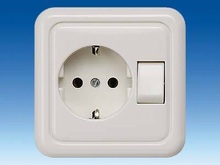 Розетка SCHUKO 80 mm x 80 mm с выключателем - Розетки