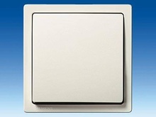 титановобелый (подобный RAL 9010) - Примеры цветов